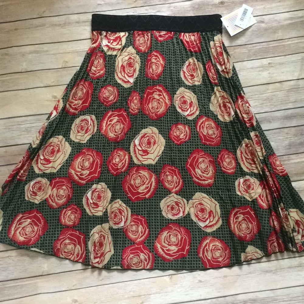 New LuLaRoe Jill Skirt